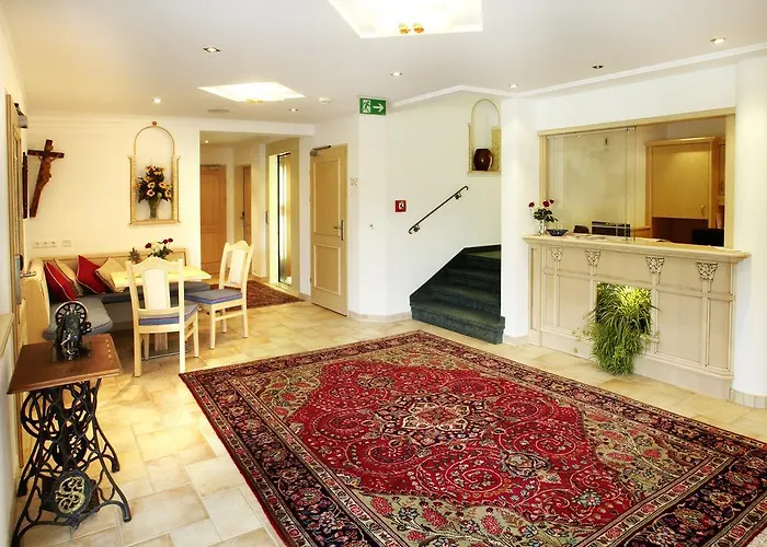 בית הארחה Kamptalschloessl 3*