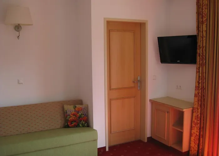 Kamptalschloessl בית הארחה Plank am Kamp